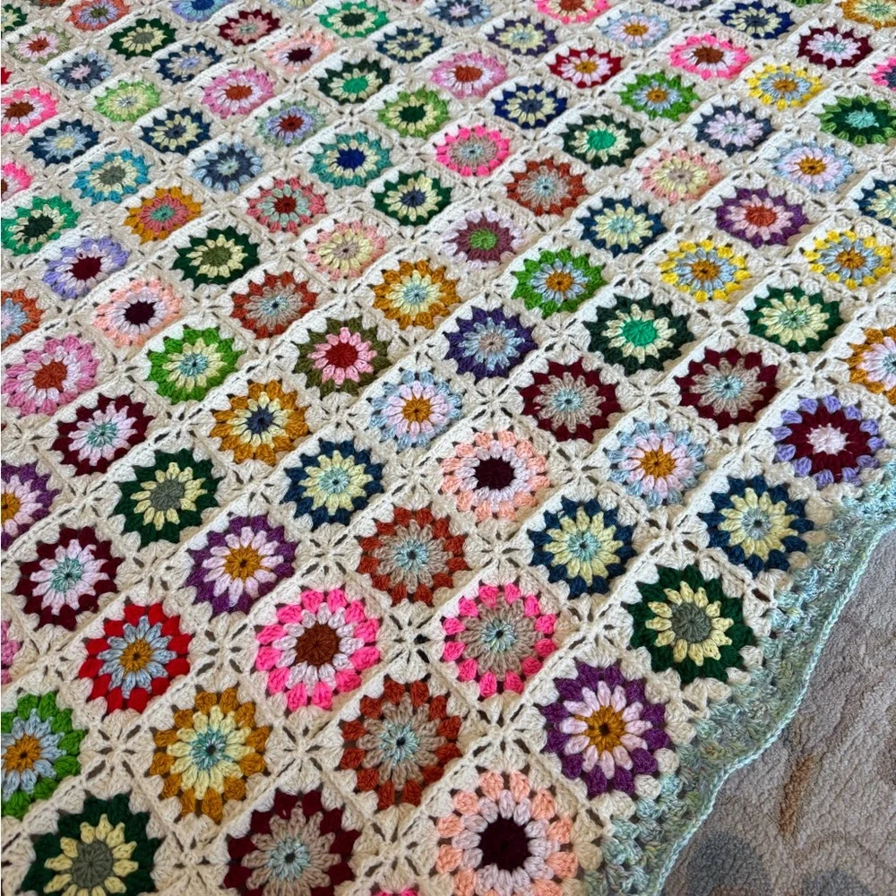 Granny square flower Blanket throw afghan 87” x 87”